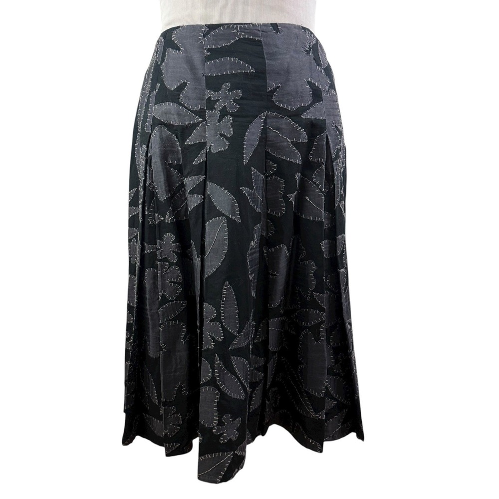 WEEKENDS MaxMara Embroidered Floral SKIRT 10 Midi Boho Artsy Dark Forest Fairy